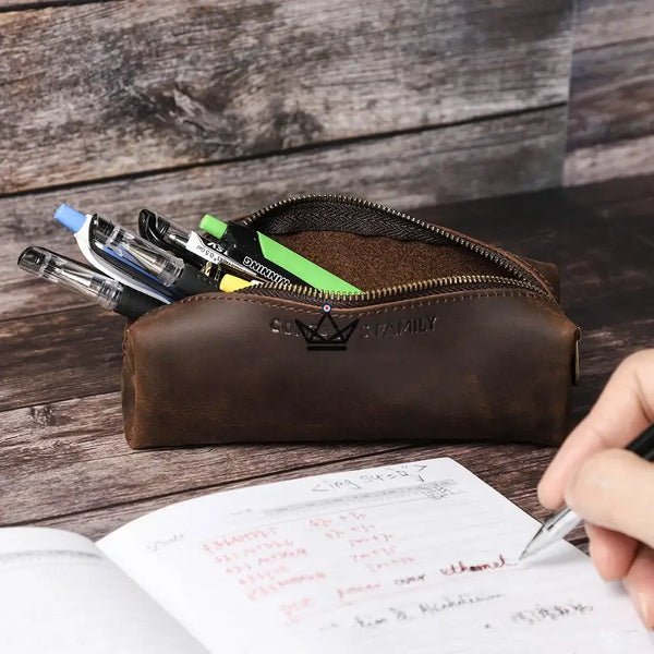 Small customizable leather zippered pencil case — MINE Traveler – 2/13