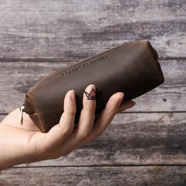 Small customizable leather zippered pencil case — MINE Traveler – 4/13