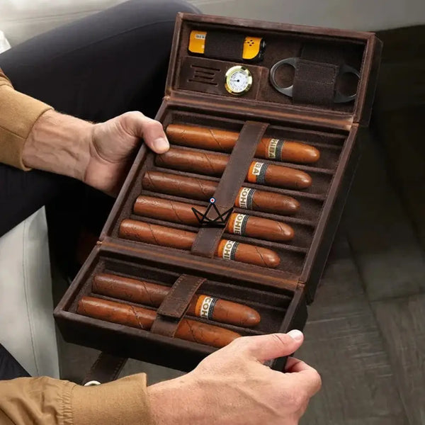 Cave à Cigares en Cuir personnalisable - Voyageur King - - etui cigare personnalisable - Cadeau, Noël, Anniversaire, Original, Fête des pères, fête des mères - Atelier Atypique