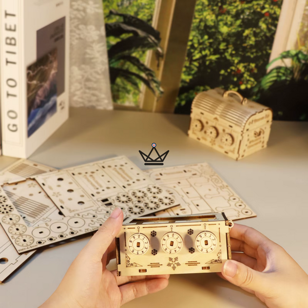 3D wooden travel code chest puzzle, 3 dials - ESCALE