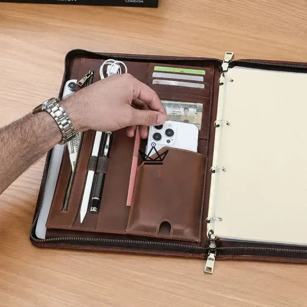 Customizable A4 Leather Folio — iPad Pro & Organizer — VOYAGEUR PadFolio