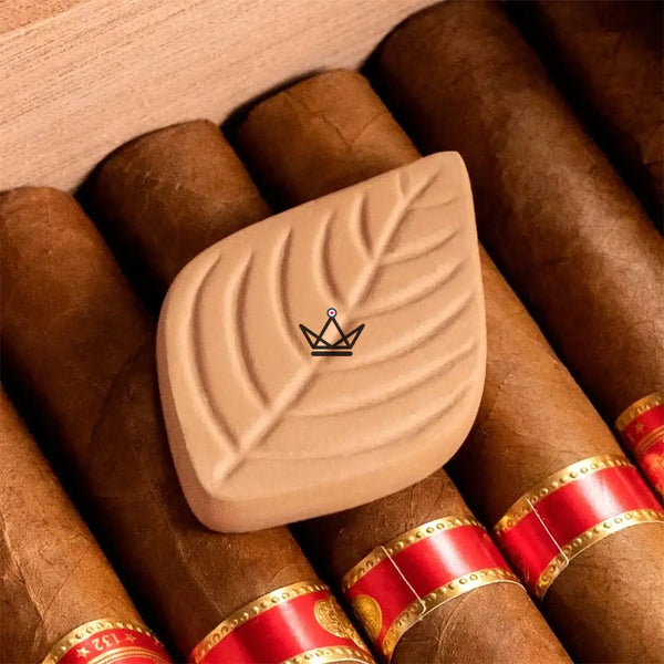 Terracotta humidifying stones for cigars and tobacco — CLAY, Leaf / 2-bedroom apartment