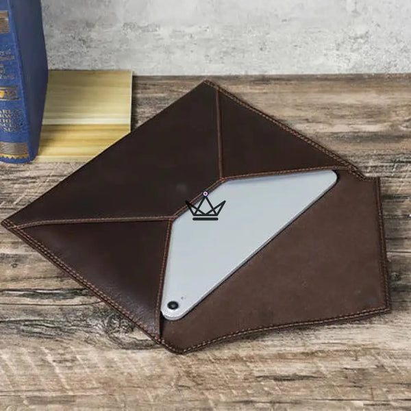 Housse pour MacBook personnalisable en cuir – Voyageur Memento