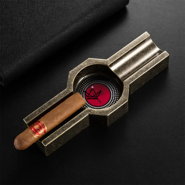 Solo King 2-Cigar Ashtray — 3 Vintage Finishes