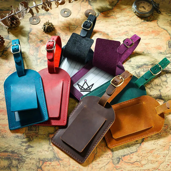 Customizable Leather Luggage Tag – Traveler Tag