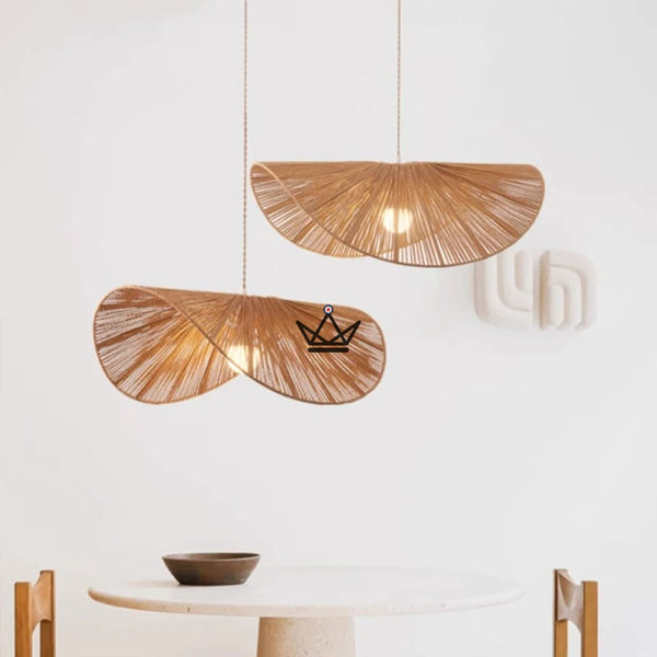FOLIA Pendant Lamp — Hand-Woven Rattan, Leaf Shape