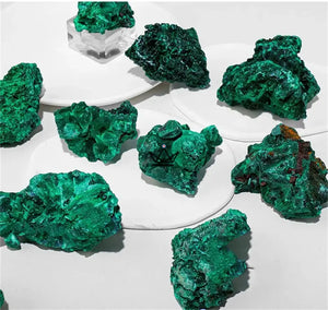 Collectible raw malachite, 100 g bag of natural stones — MALACHITE